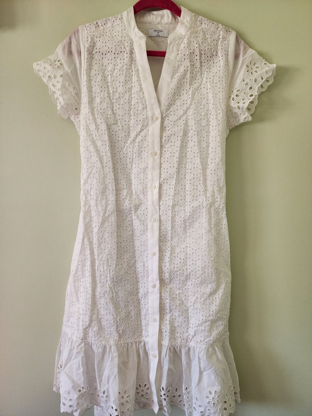 UNTUCKit White Eyelet Button-Down Dredd - Picture 5 of 5
